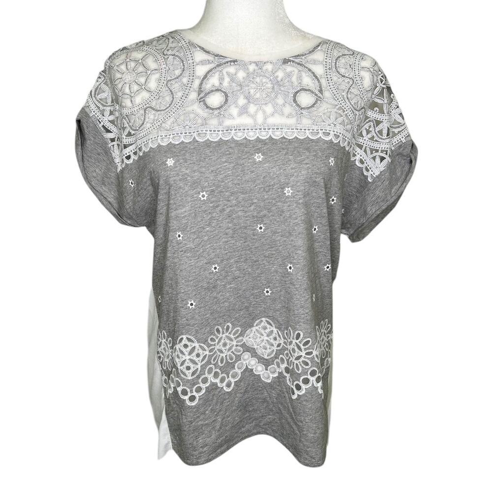 Zara Gray Ornate White Cutwork Lace Trim Embroidered Stars Short Sleeve Top Med